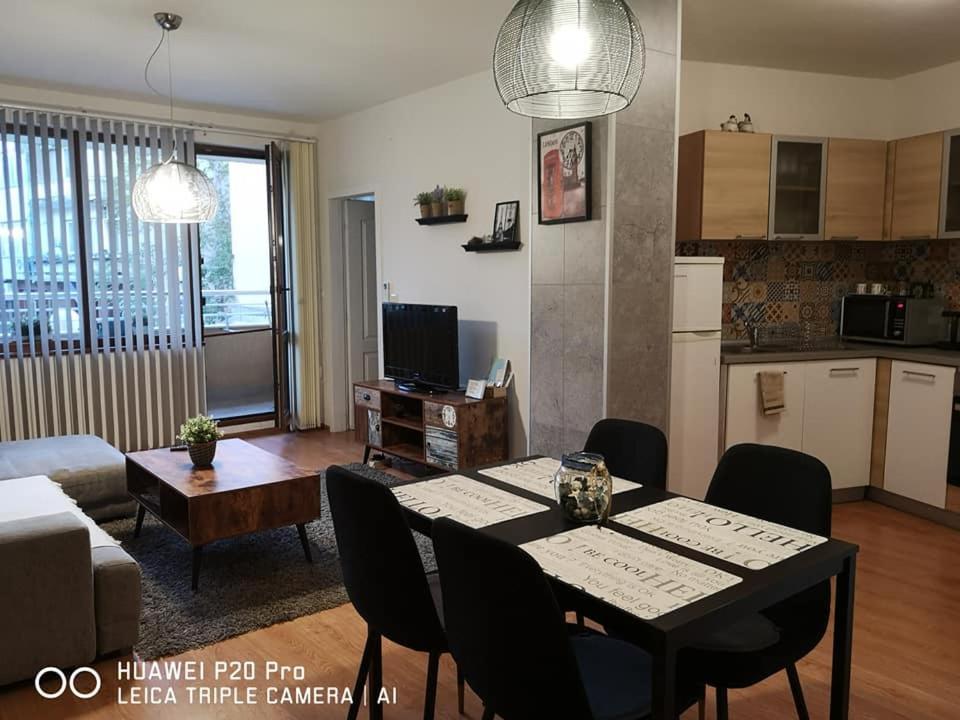 Sea Garden Apartment Idm Várna Kültér fotó