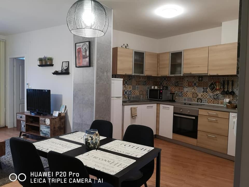 Sea Garden Apartment Idm Várna Kültér fotó